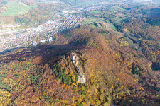 Château de Trifels à Annweiler am Trifels dans le département Rhénanie-Palatinat, Allemagne hors des airs