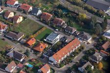 Vue aérienne de Anneau sud à le quartier Schweigen in Schweigen-Rechtenbach dans le département Rhénanie-Palatinat, Allemagne