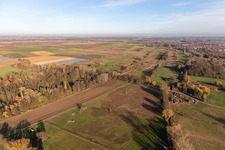 Vue aérienne de Billigheimer Bruch, Erlenbachtal entre Barbelroth, Hergersweiler et Winden à Barbelroth dans le département Rhénanie-Palatinat, Allemagne