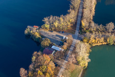 Photographie aérienne de Maison de pêche sur le Vieux Rhin à Neupotz dans le département Rhénanie-Palatinat, Allemagne