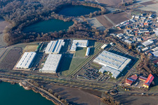 Vue aérienne de Zone industrielle et commerciale avec Faurecia, Linde+Wiemann à Hagenbach dans le département Rhénanie-Palatinat, Allemagne