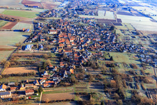 Vue aérienne de Vue du village depuis le sud-ouest à Kapsweyer dans le département Rhénanie-Palatinat, Allemagne