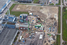 Enregistrement par drone de Construction de la nouvelle centrale électrique à gaz et hydrogène de l'usine de papier Palm GmbH & Co. KG dans la zone industrielle de Wörth-Oberwald à Wörth am Rhein dans le département Rhénanie-Palatinat, Allemagne