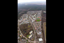 Vue aérienne de Dorschberg avec le Wörther Bürgerpark à Wörth am Rhein dans le département Rhénanie-Palatinat, Allemagne