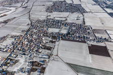 Vue aérienne de Vue aérienne d'hiver dans la neige à le quartier Dammheim in Landau in der Pfalz dans le département Rhénanie-Palatinat, Allemagne