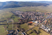 Vue aérienne de Ruppertsberg dans le département Rhénanie-Palatinat, Allemagne