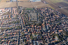 Vue aérienne de Quartier Ruchheim in Ludwigshafen am Rhein dans le département Rhénanie-Palatinat, Allemagne
