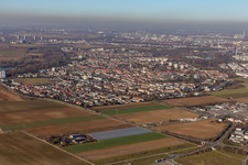 Vue aérienne de Centre-ville dans la zone urbaine "Gartenstadt à le quartier Gartenstadt in Ludwigshafen am Rhein dans le département Rhénanie-Palatinat, Allemagne