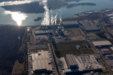 Usine de papier de palme dans la zone industrielle d'Oberwald à Wörth am Rhein dans le département Rhénanie-Palatinat, Allemagne hors des airs