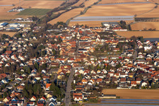 Weingarten dans le département Rhénanie-Palatinat, Allemagne depuis l'avion
