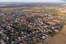 Vue oblique de Quartier Ottersheim in Ottersheim bei Landau dans le département Rhénanie-Palatinat, Allemagne
