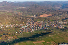 Vue aérienne de Devant la carrière à Albersweiler dans le département Rhénanie-Palatinat, Allemagne