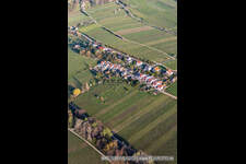 Vue aérienne de Règlement sur la Klosterstrasse à Edenkoben dans le département Rhénanie-Palatinat, Allemagne