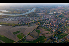 Drusenheim dans le département Bas Rhin, France vue d'en haut