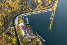 Vue aérienne de Chantier naval Karcher et Honau Sailing Club à le quartier Freistett in Rheinau dans le département Bade-Wurtemberg, Allemagne