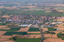 Vue aérienne de Quartier Eckartsweier in Willstätt dans le département Bade-Wurtemberg, Allemagne