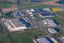 Vue aérienne de Entrepôt central REWE à le quartier Hugsweier in Lahr dans le département Bade-Wurtemberg, Allemagne