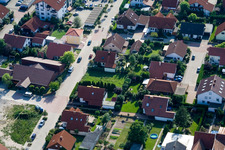Rue Albert Einstein à Haßloch dans le département Rhénanie-Palatinat, Allemagne d'en haut