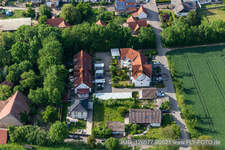 Vue aérienne de Rue Wiesen à Essingen dans le département Rhénanie-Palatinat, Allemagne