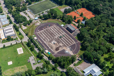Vue aérienne de Bienwaldstadion, nouveau terrain à Kandel dans le département Rhénanie-Palatinat, Allemagne