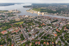 Vue aérienne de Hauteur ouest à le quartier Duburg in Flensburg dans le département Schleswig-Holstein, Allemagne