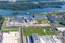 Zone industrielle d'Oberwald à Wörth am Rhein dans le département Rhénanie-Palatinat, Allemagne hors des airs