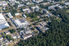 Vue aérienne de KIT Campus Nord, Linkenheimer Straße, ZAG Cyclotron, Service d'incendie de l'usine à le quartier Leopoldshafen in Eggenstein-Leopoldshafen dans le département Bade-Wurtemberg, Allemagne