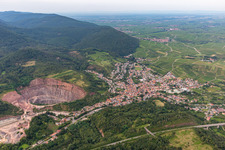 Albersweiler dans le département Rhénanie-Palatinat, Allemagne vue du ciel
