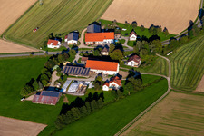 Vue aérienne de Paul Stehle à le quartier Michelwinnaden in Bad Waldsee dans le département Bade-Wurtemberg, Allemagne