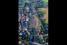 Vue aérienne de Gare ferroviaire à le quartier Steegen in Aulendorf dans le département Bade-Wurtemberg, Allemagne