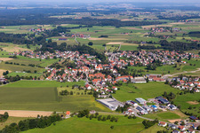 Vue aérienne de Quartier Siegenwieden in Bergatreute dans le département Bade-Wurtemberg, Allemagne