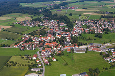 Vue aérienne de Quartier Siegenwieden in Bergatreute dans le département Bade-Wurtemberg, Allemagne