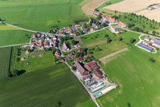 Vue aérienne de Quartier Gwigg in Bergatreute dans le département Bade-Wurtemberg, Allemagne