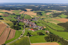 Vue aérienne de Quartier Friedingen in Langenenslingen dans le département Bade-Wurtemberg, Allemagne