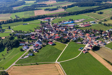 Vue aérienne de Quartier Ittenhausen in Langenenslingen dans le département Bade-Wurtemberg, Allemagne