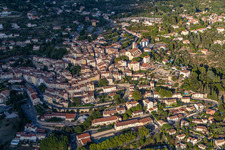 Vue oblique de Fayence dans le département Var, France