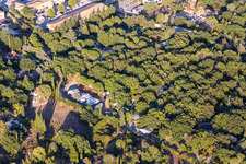Photographie aérienne de Camping Caravaning du Lac à Montauroux dans le département Var, France