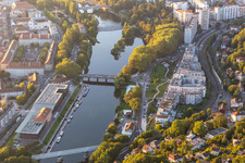 Vue aérienne de Cité des Arts à le quartier Sarrail in Besançon dans le département Doubs, France