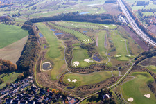 Photographie aérienne de Terrain du parcours de golf Golfpark Karlsruhe GOLF absolu à le quartier Hohenwettersbach in Karlsruhe dans le département Bade-Wurtemberg, Allemagne