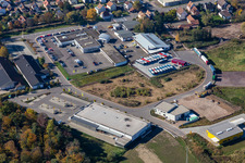 Vue aérienne de Zone commerciale Lauterburgerstr. à Kandel dans le département Rhénanie-Palatinat, Allemagne