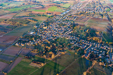 Kapsweyer dans le département Rhénanie-Palatinat, Allemagne depuis l'avion