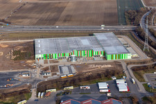 Vue aérienne de Nouvelle construction du Pfalzmarkt pour les fruits et légumes à Mutterstadt dans le département Rhénanie-Palatinat, Allemagne