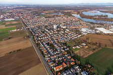 Quartier Roxheim in Bobenheim-Roxheim dans le département Rhénanie-Palatinat, Allemagne d'en haut