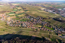 Quartier Pleisweiler in Pleisweiler-Oberhofen dans le département Rhénanie-Palatinat, Allemagne vue du ciel