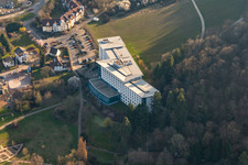 Vue aérienne de Clinique spécialisée Edith Stein Clinique de neurologie à Bad Bergzabern dans le département Rhénanie-Palatinat, Allemagne
