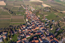 Rott dans le département Bas Rhin, France vu d'un drone