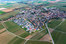 Enregistrement par drone de Insheim dans le département Rhénanie-Palatinat, Allemagne