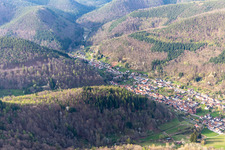 Eußerthal dans le département Rhénanie-Palatinat, Allemagne d'un drone