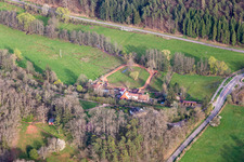 Vue aérienne de Vogelstockerhof à Eußerthal dans le département Rhénanie-Palatinat, Allemagne