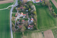 Vollmersweiler dans le département Rhénanie-Palatinat, Allemagne du point de vue du drone